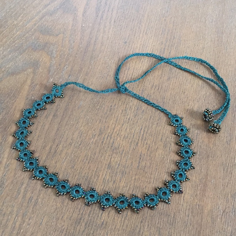 Boho choker. - size is adjustable to fit all!